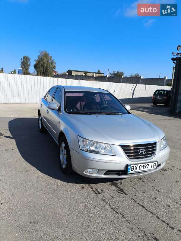 Седан Hyundai Sonata 2012 в Смілі