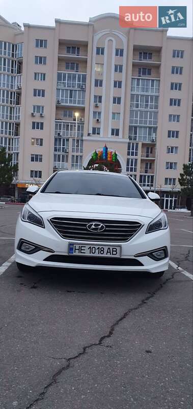 Седан Hyundai Sonata 2015 в Николаеве