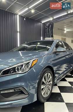 Седан Hyundai Sonata 2015 в 