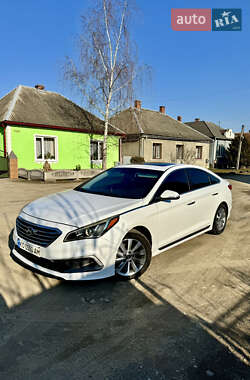 Седан Hyundai Sonata 2016 в Ужгороді