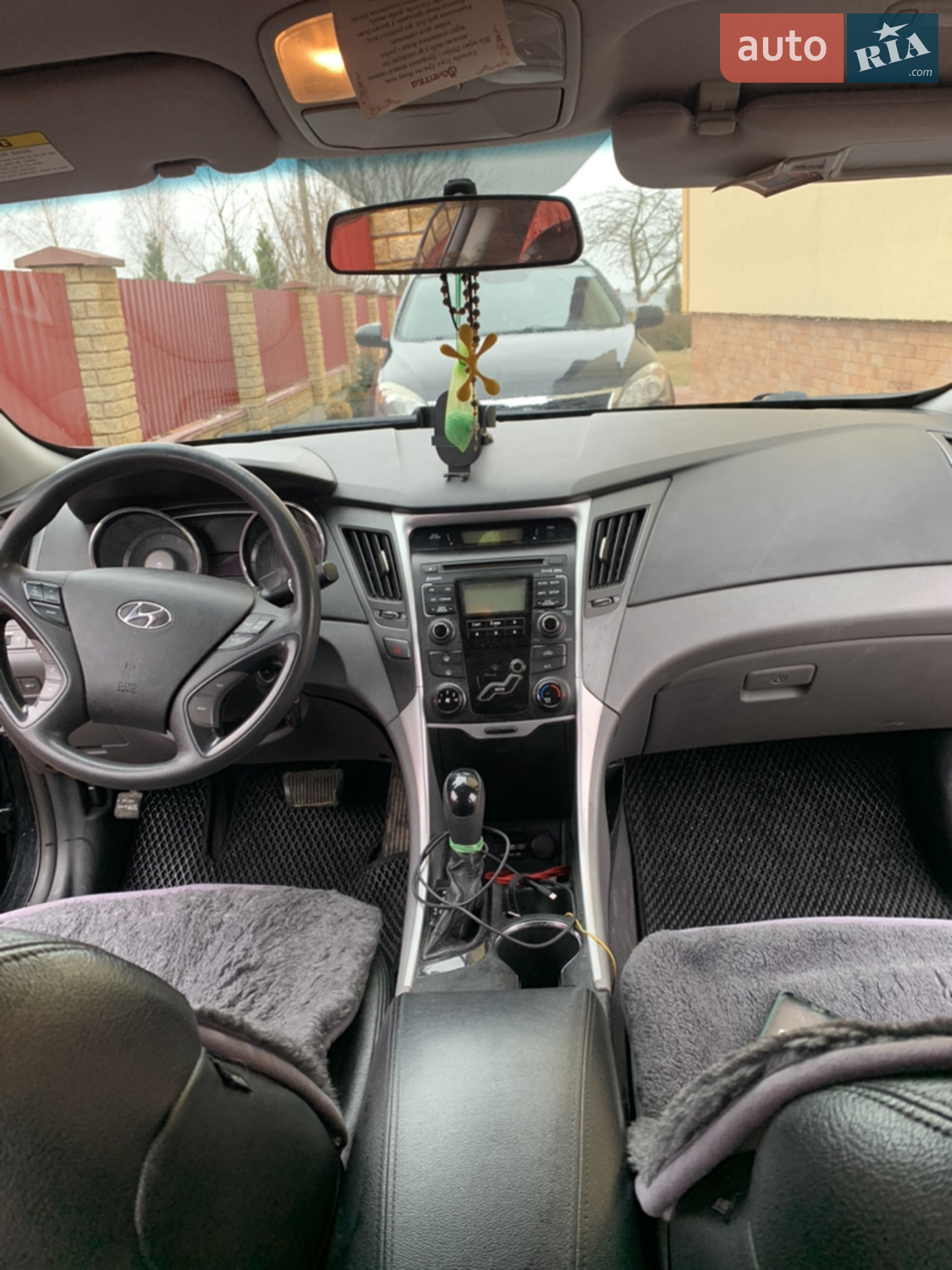 2010 Hyundai Sonata - мініатюра 8