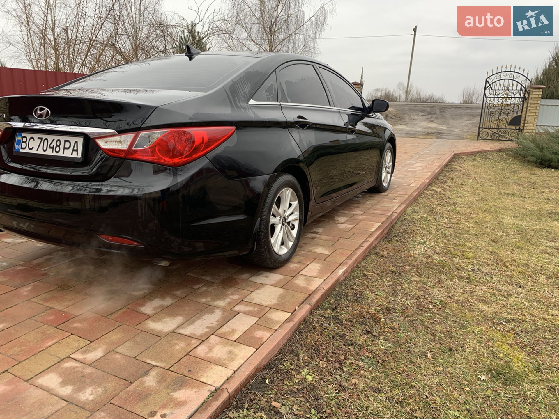 2010 Hyundai Sonata - мініатюра 12