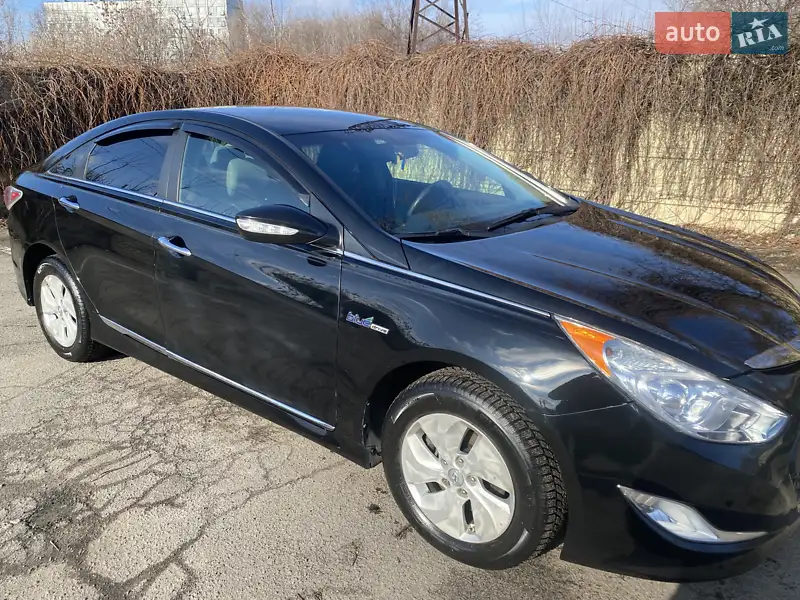 Седан Hyundai Sonata 2014 в 
