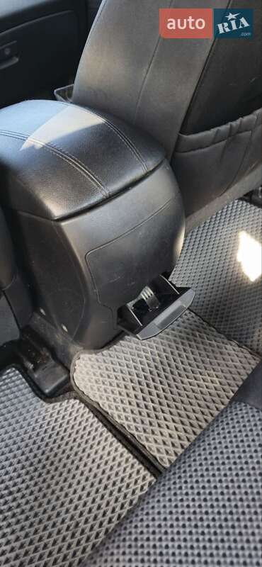 Седан Hyundai Sonata 2010 в Білгороді-Дністровському