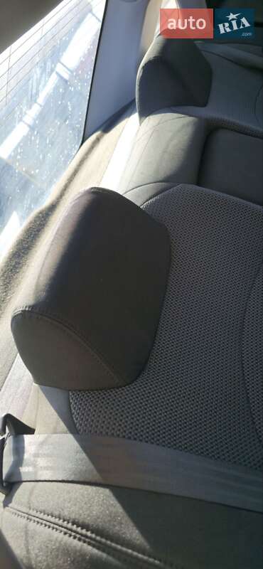 Седан Hyundai Sonata 2010 в Білгороді-Дністровському