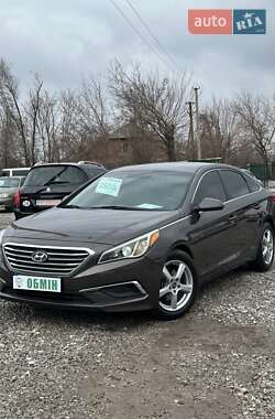 Седан Hyundai Sonata 2015 в Кривому Розі