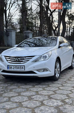 Седан Hyundai Sonata 2011 в Рівному