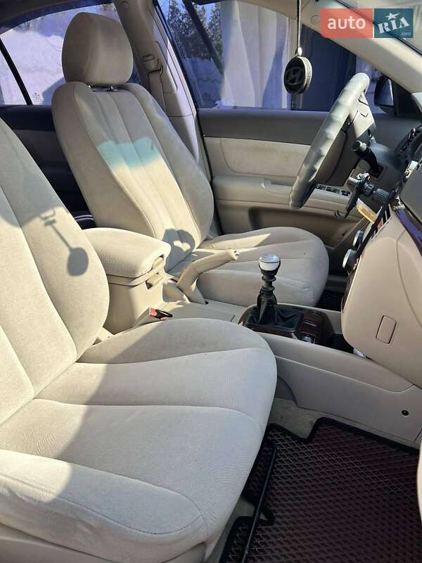 Седан Hyundai Sonata 2005 в Лубнах