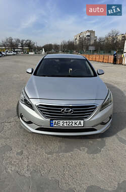 Седан Hyundai Sonata 2015 в Нікополі