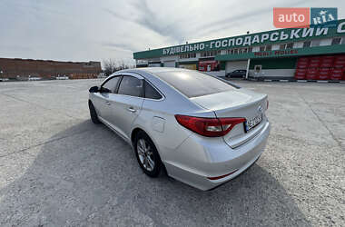 Седан Hyundai Sonata 2015 в Нікополі