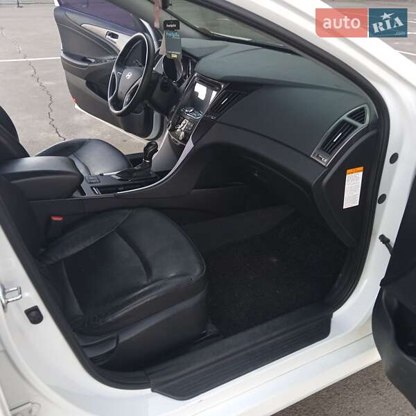 Седан Hyundai Sonata 2012 в Луцьку