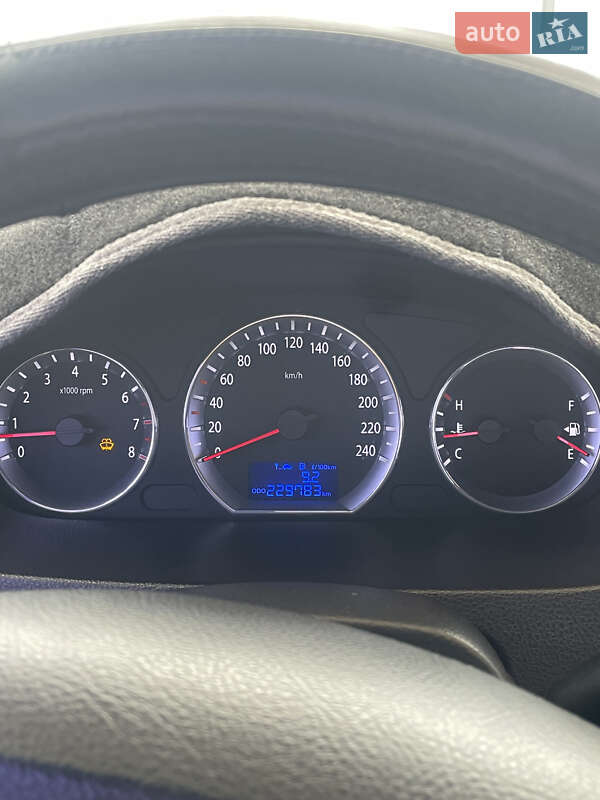 Седан Hyundai Sonata 2009 в Хусті