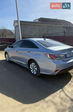 Седан Hyundai Sonata 2014 в Новой Ушице