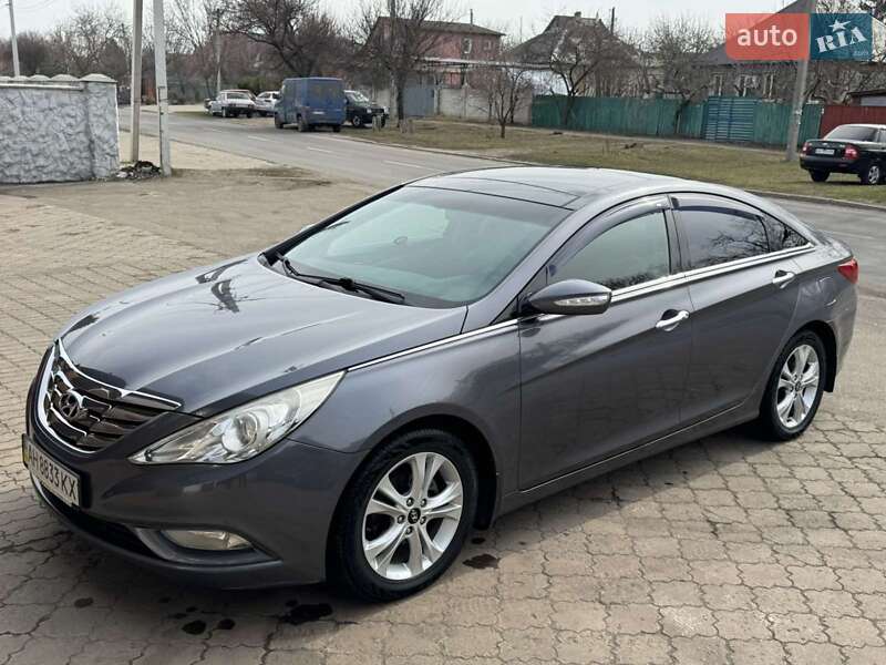 Седан Hyundai Sonata 2010 в Краматорске