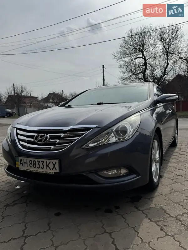Hyundai Sonata 2010
