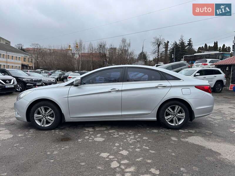 Седан Hyundai Sonata 2013 в Виннице