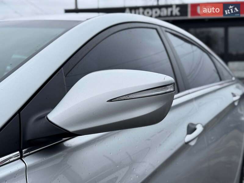 Седан Hyundai Sonata 2013 в Виннице
