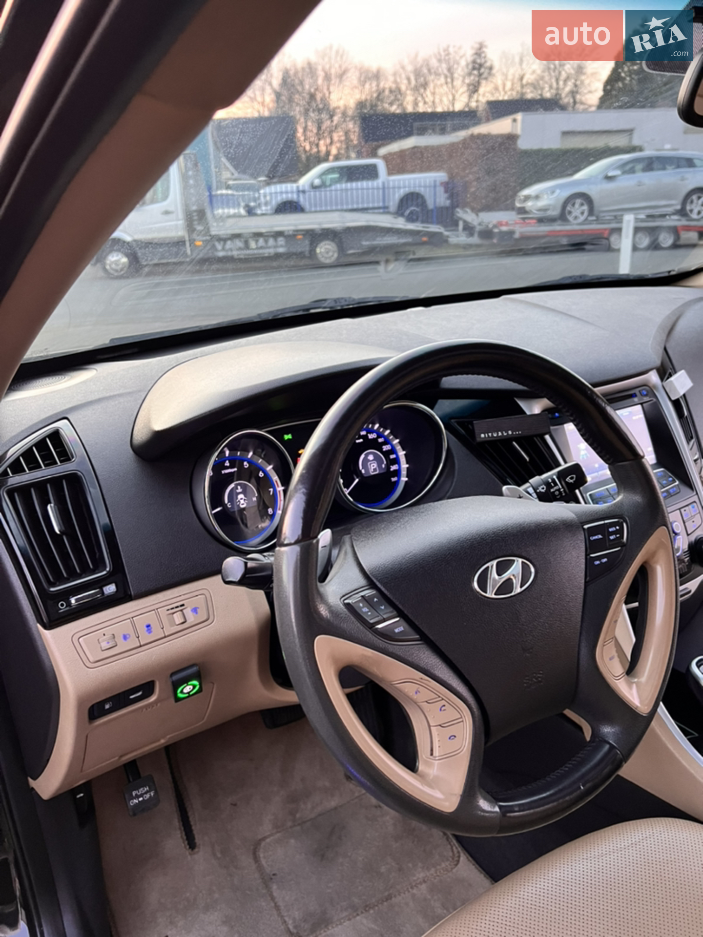 2012 Hyundai Sonata - мініатюра 26