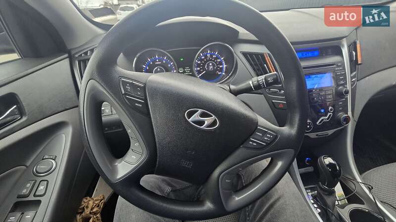 Седан Hyundai Sonata 2013 в Ніжині