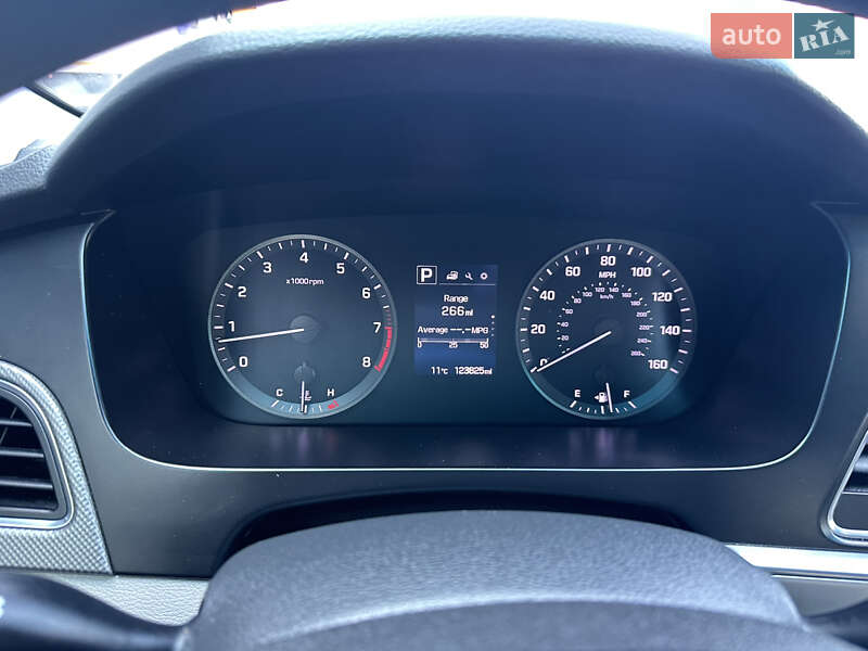 Седан Hyundai Sonata 2014 в Буче