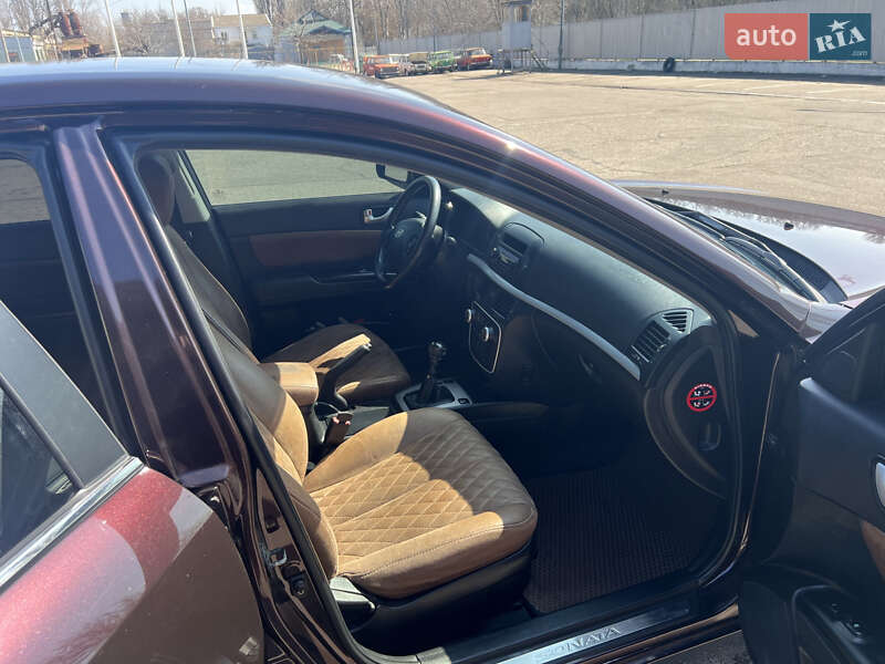 Седан Hyundai Sonata 2007 в Николаеве