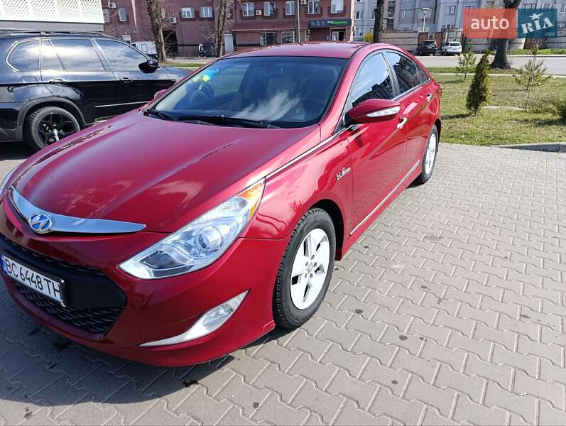 Седан Hyundai Sonata 2012 в Львове