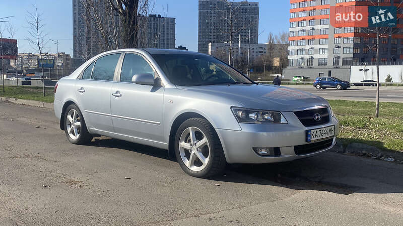 Hyundai Sonata 2007