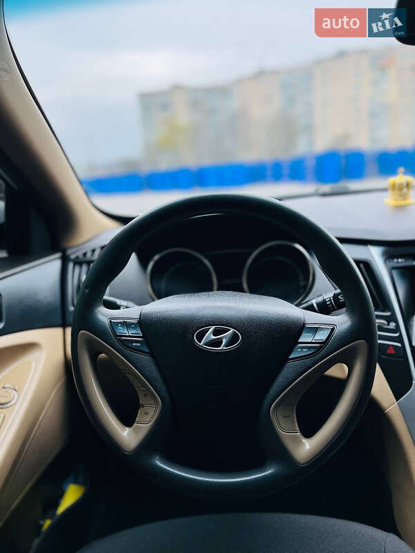 Седан Hyundai Sonata 2011 в Каменец-Подольском фото 17 Седан Hyundai Sonata 2011 в Каменец-Подольском