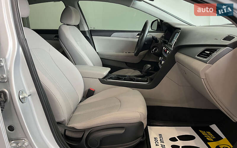 Седан Hyundai Sonata 2018 в Шептицькому