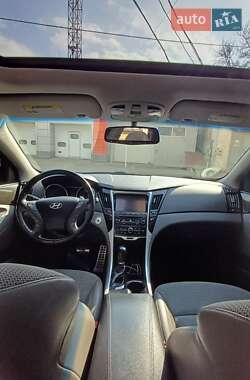 Седан Hyundai Sonata 2014 в 