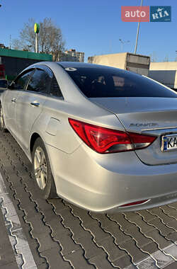 Седан Hyundai Sonata 2013 в 