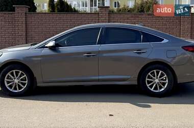 Седан Hyundai Sonata 2018 в Луцке