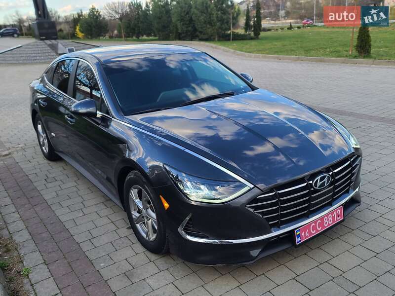 Hyundai Sonata 2022