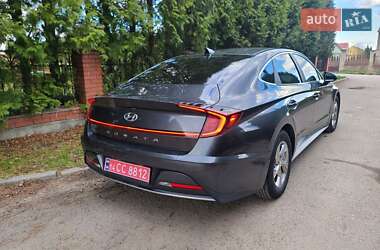 Седан Hyundai Sonata 2022 в 