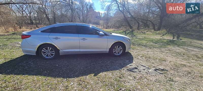Седан Hyundai Sonata 2015 в Звягелі