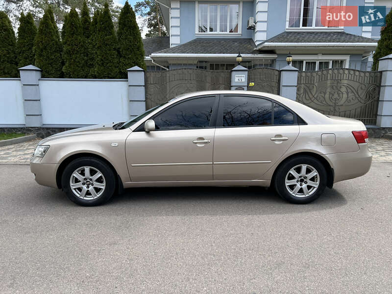 Седан Hyundai Sonata 2006 в Черкасах