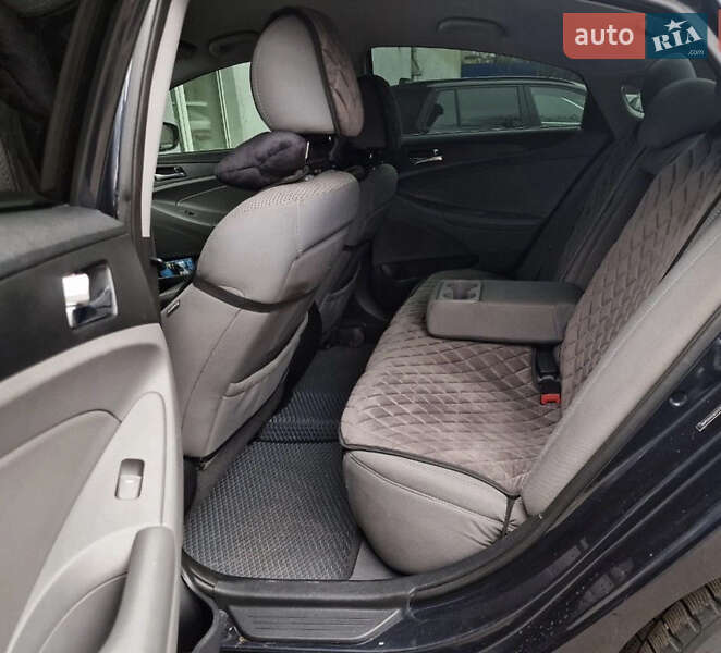 Седан Hyundai Sonata 2011 в Одессе