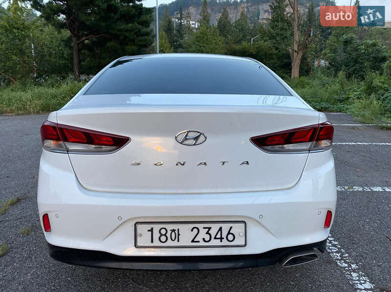 Седан Hyundai Sonata 2017 в Кривом Роге