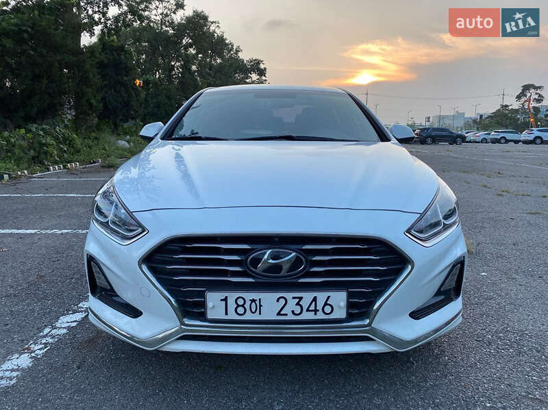 Седан Hyundai Sonata 2017 в Кривом Роге