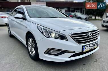 Седан Hyundai Sonata 2015 в 
