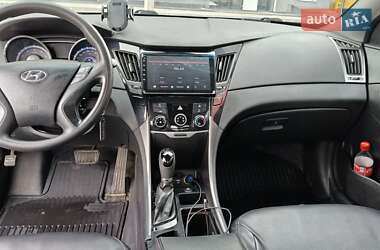 Седан Hyundai Sonata 2014 в 