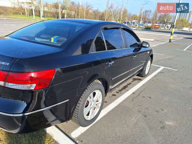 Седан Hyundai Sonata 2008 в Киеве