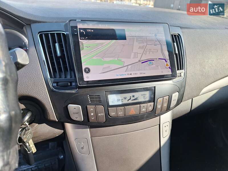 Седан Hyundai Sonata 2008 в Киеве