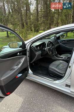Седан Hyundai Sonata 2011 в 