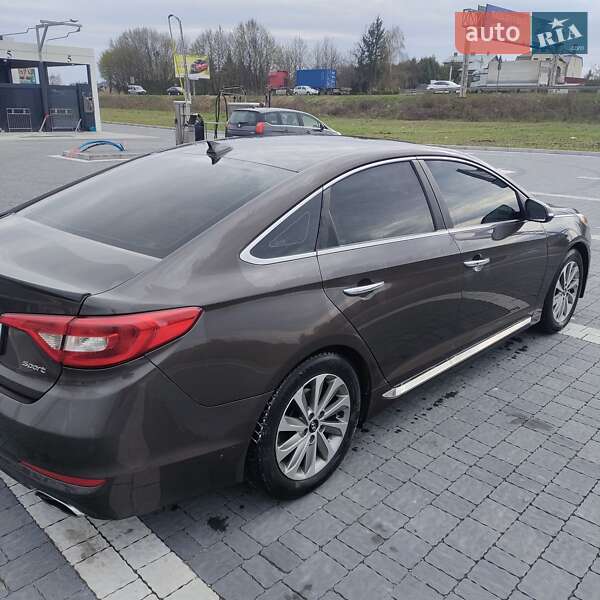 Седан Hyundai Sonata 2015 в Львове