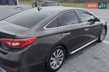 Седан Hyundai Sonata 2015 в 