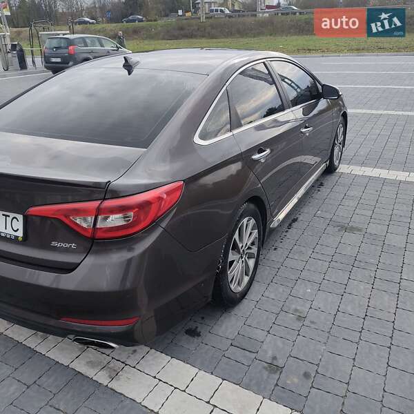 Седан Hyundai Sonata 2015 в Львове