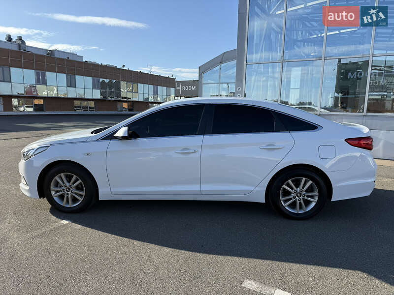 Седан Hyundai Sonata 2018 в Киеве