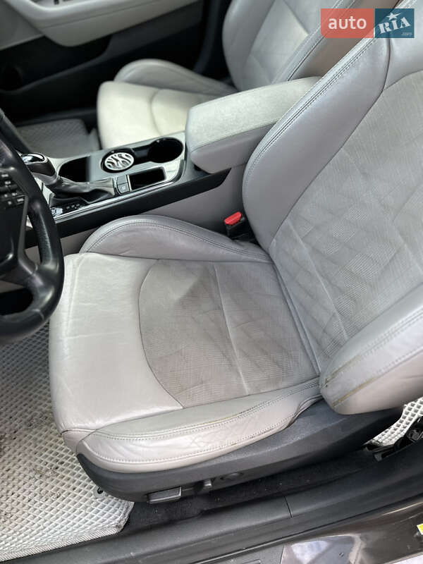 Седан Hyundai Sonata 2015 в Умани