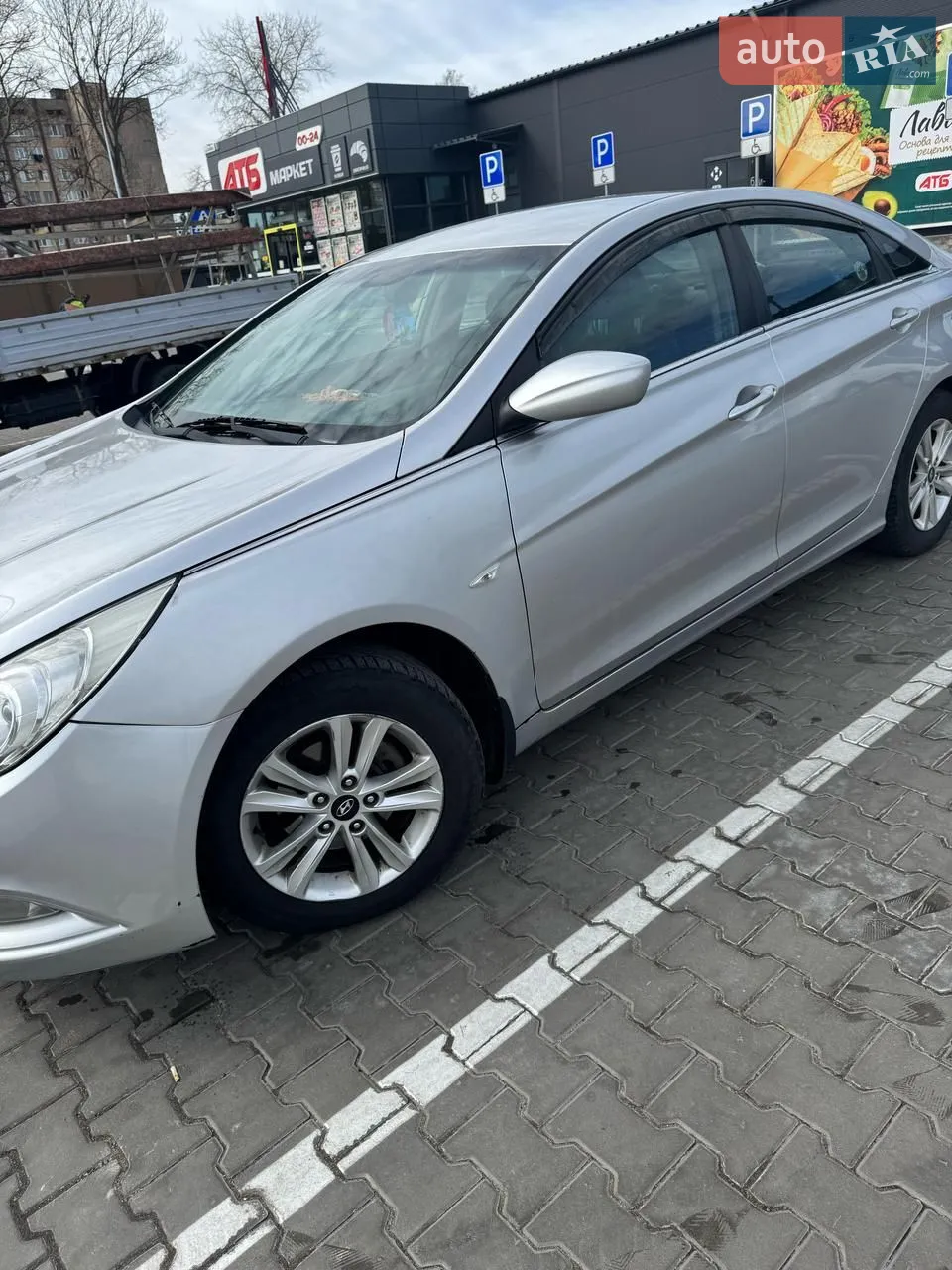 2010 Hyundai Sonata - мініатюра 38